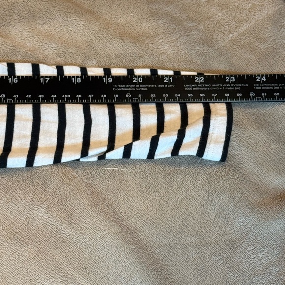 Boden Olivia Long Sleeve Breton Boatneck Cream/Black striped top, size 12 - Picture 7 of 9